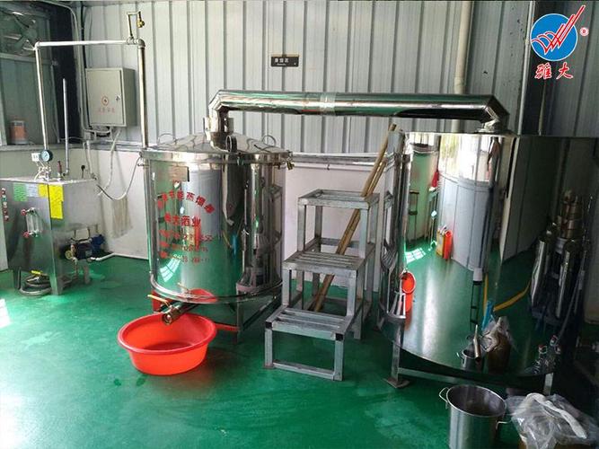  食品机械 酿酒设备 白酒设备 > 100公斤小型电加热酿酒设备生产